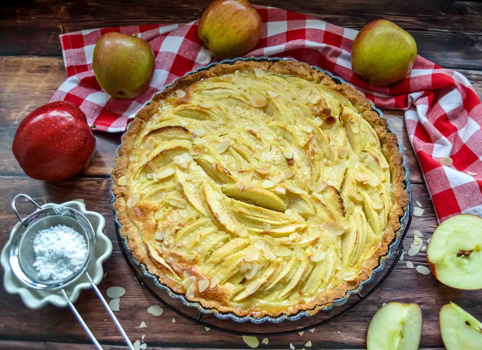 Beste französische Apfeltarte - Quiche &amp; Tarte Rezepte
